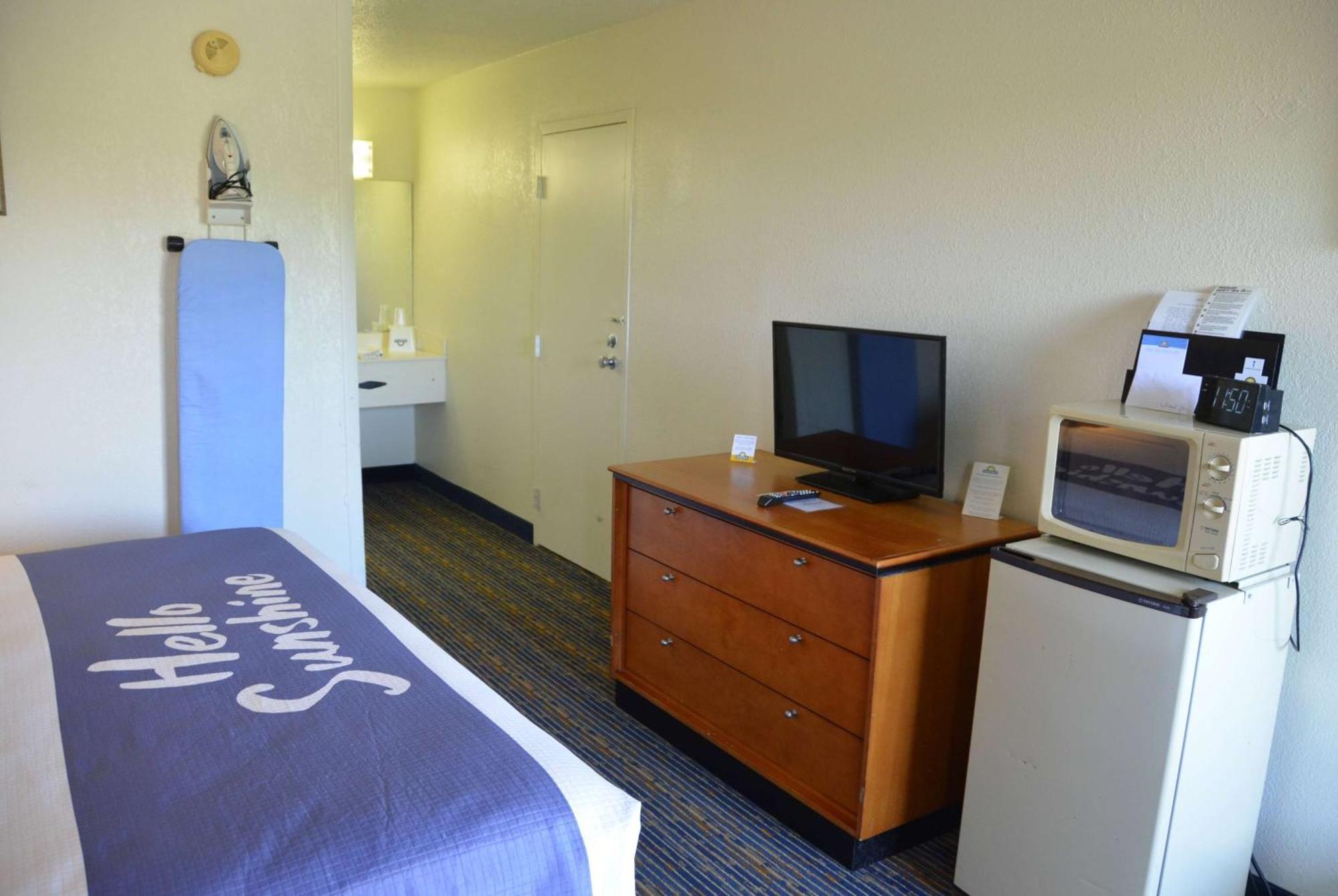Days Inn By Wyndham Luray Shenandoah Kültér fotó