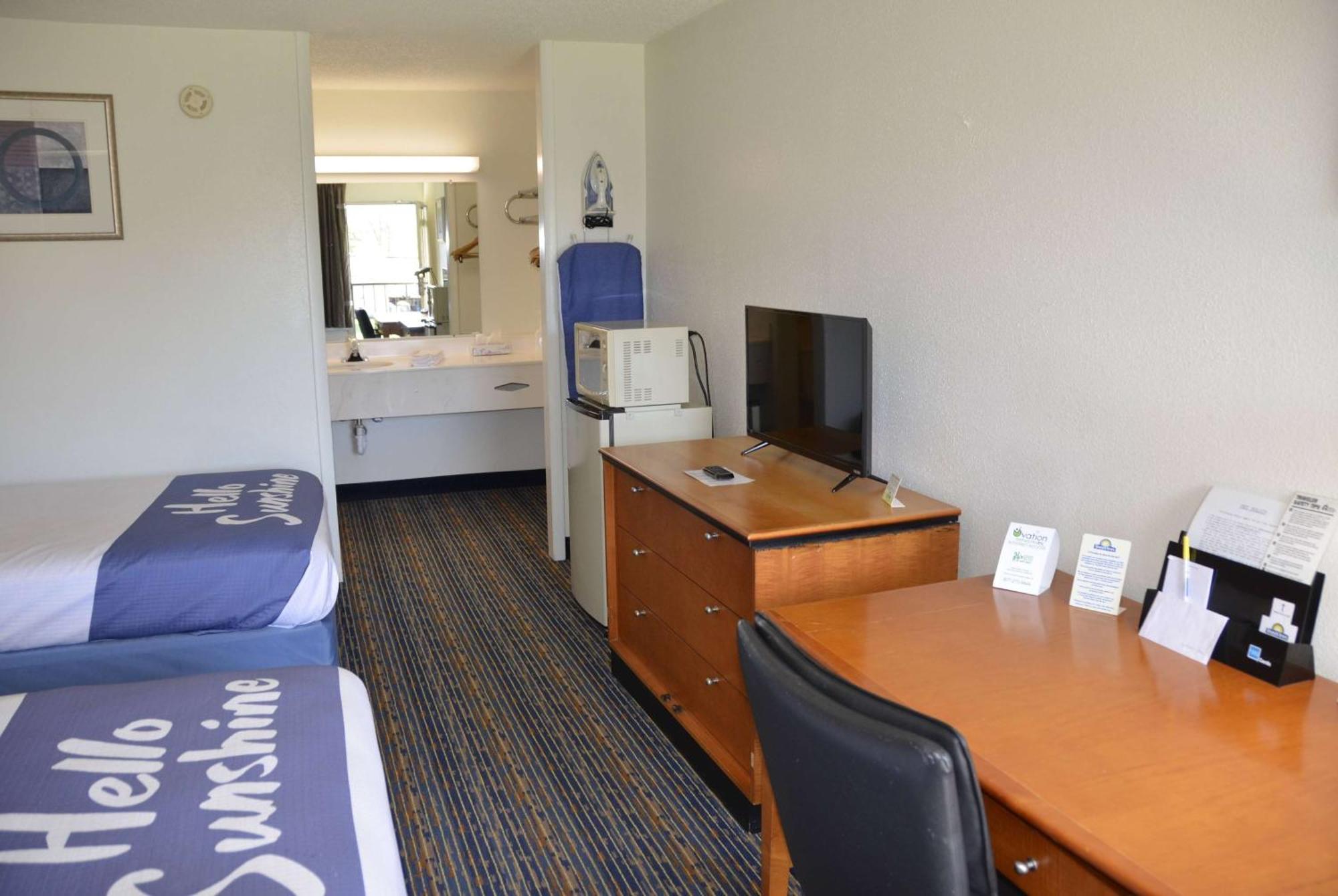 Days Inn By Wyndham Luray Shenandoah Kültér fotó
